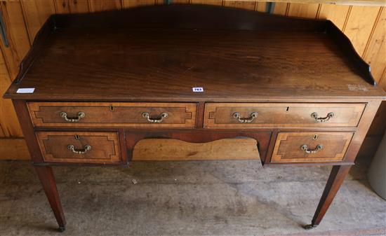 Mahogany dressing table